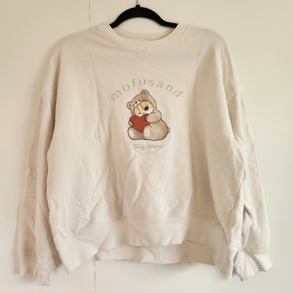 Uniqlo Mofusand UT Teddy Meow Graphic Sweatshirt  M